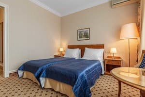 Национальный 11