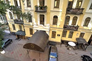 Senator City Center 20