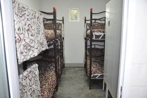 Хостел Z-Hostel. Место в общем 6-местном номере  1