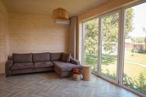 Коттедж ZaMistom. Коттедж 6-местный  6