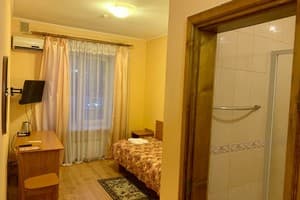 на Житомирской 7